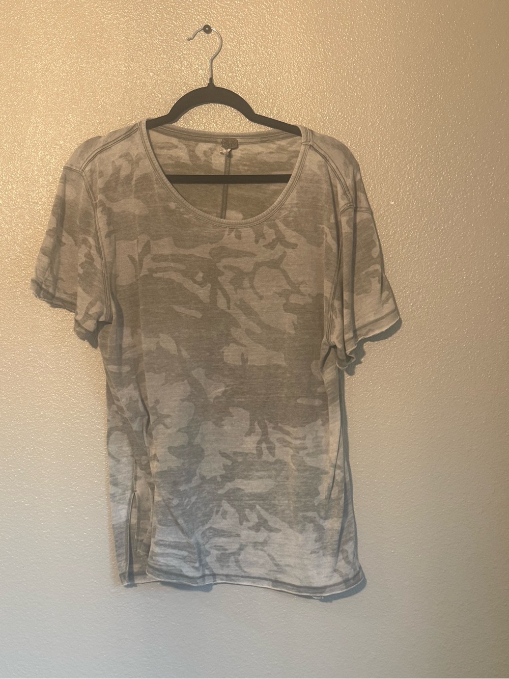 We The Free Gray Camo Short Sleeve Tee